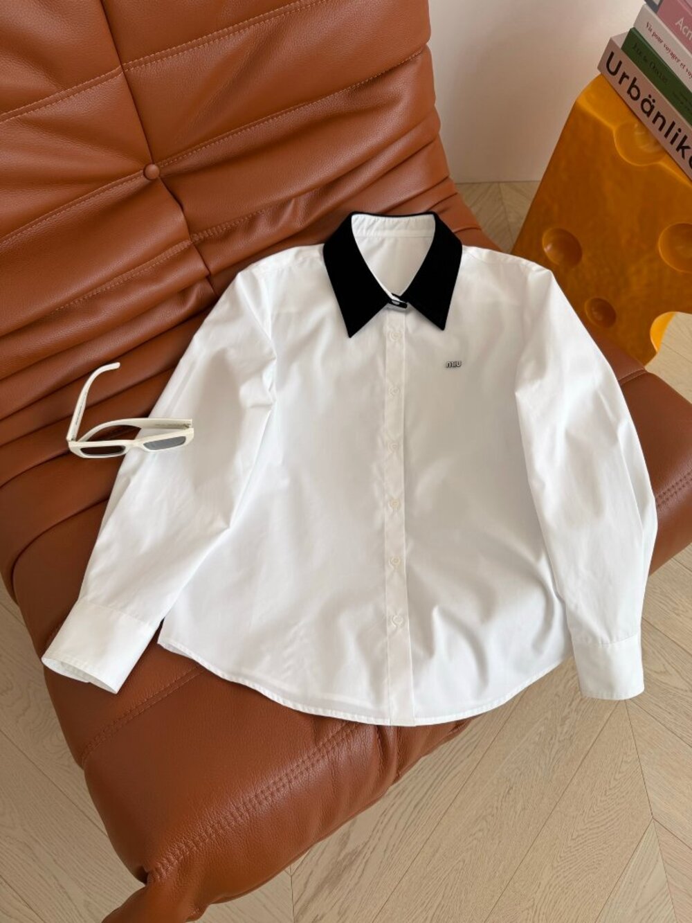 🤍Miu Miu🤍 Blouse with Velvet Collar and Patchwork Details